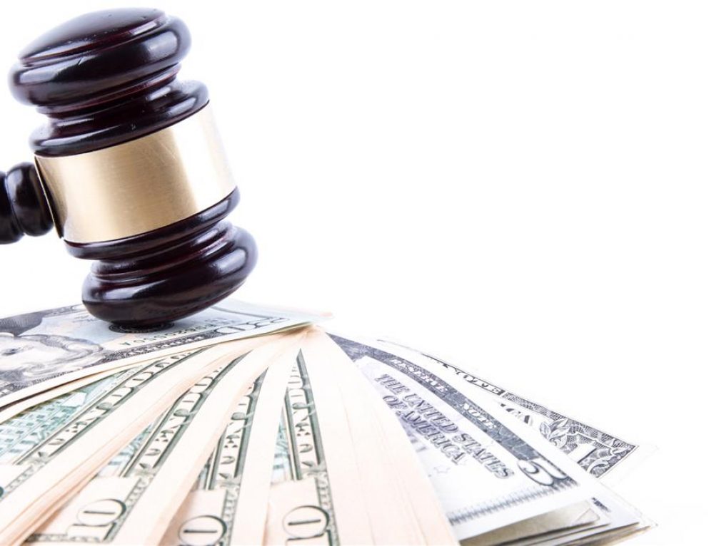 Difference Between Estate Sale and Auction Orlando Estate Auction